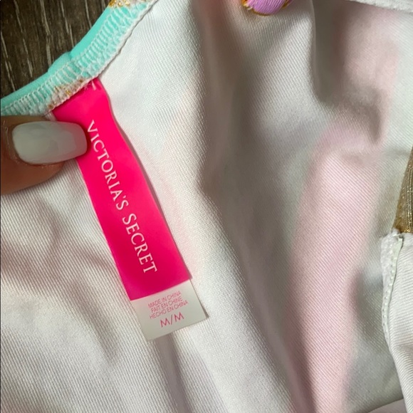 Victoria’s secret bikini 34DD/M (swim) - Picture 5 of 6